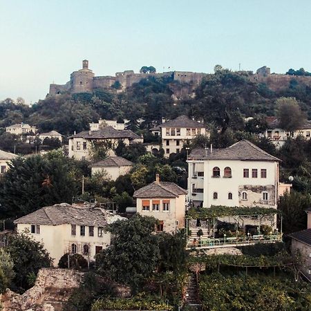Gjirokastër Guesthouse Arber מראה חיצוני תמונה