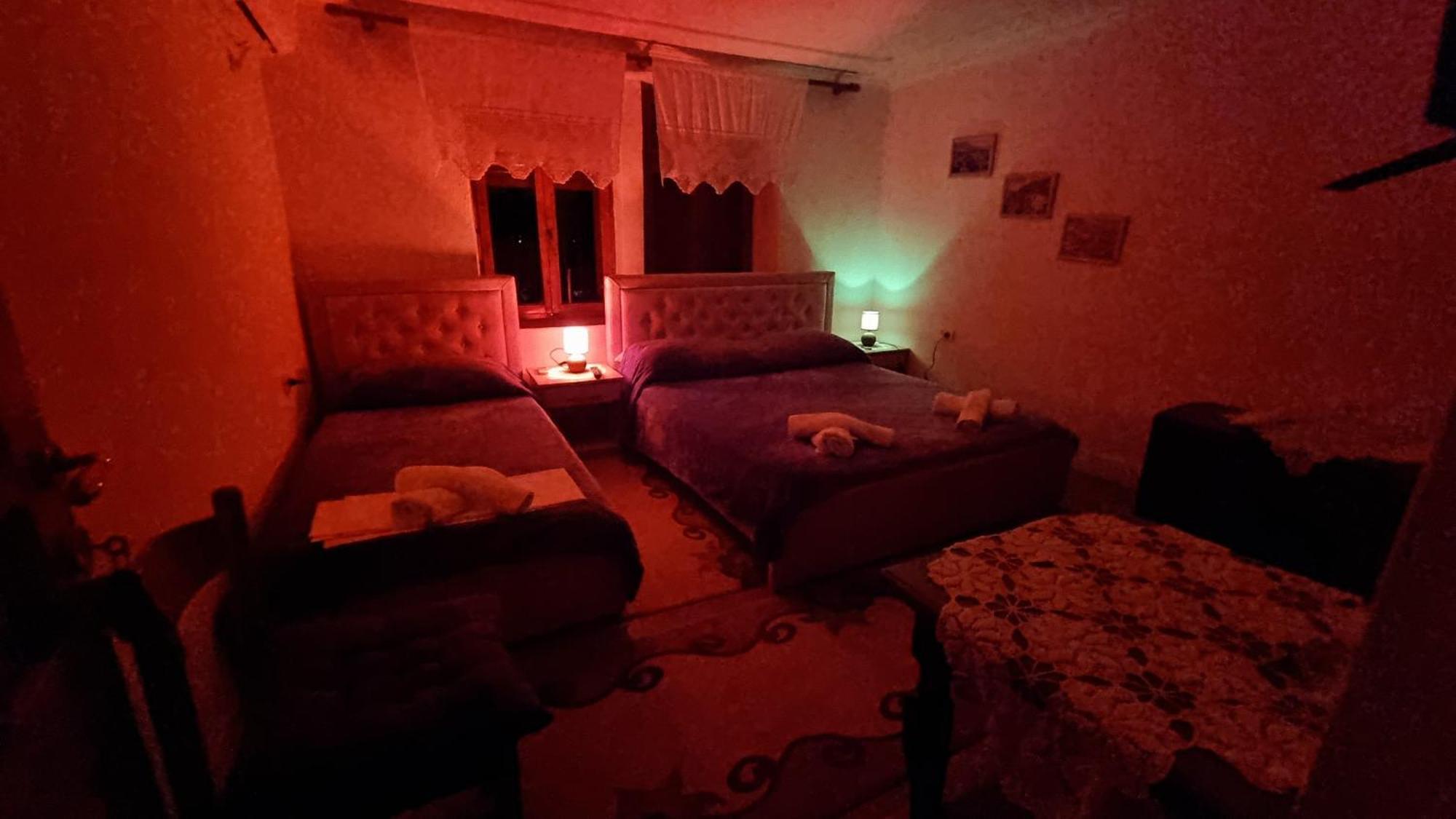 Gjirokastër Guesthouse Arber מראה חיצוני תמונה