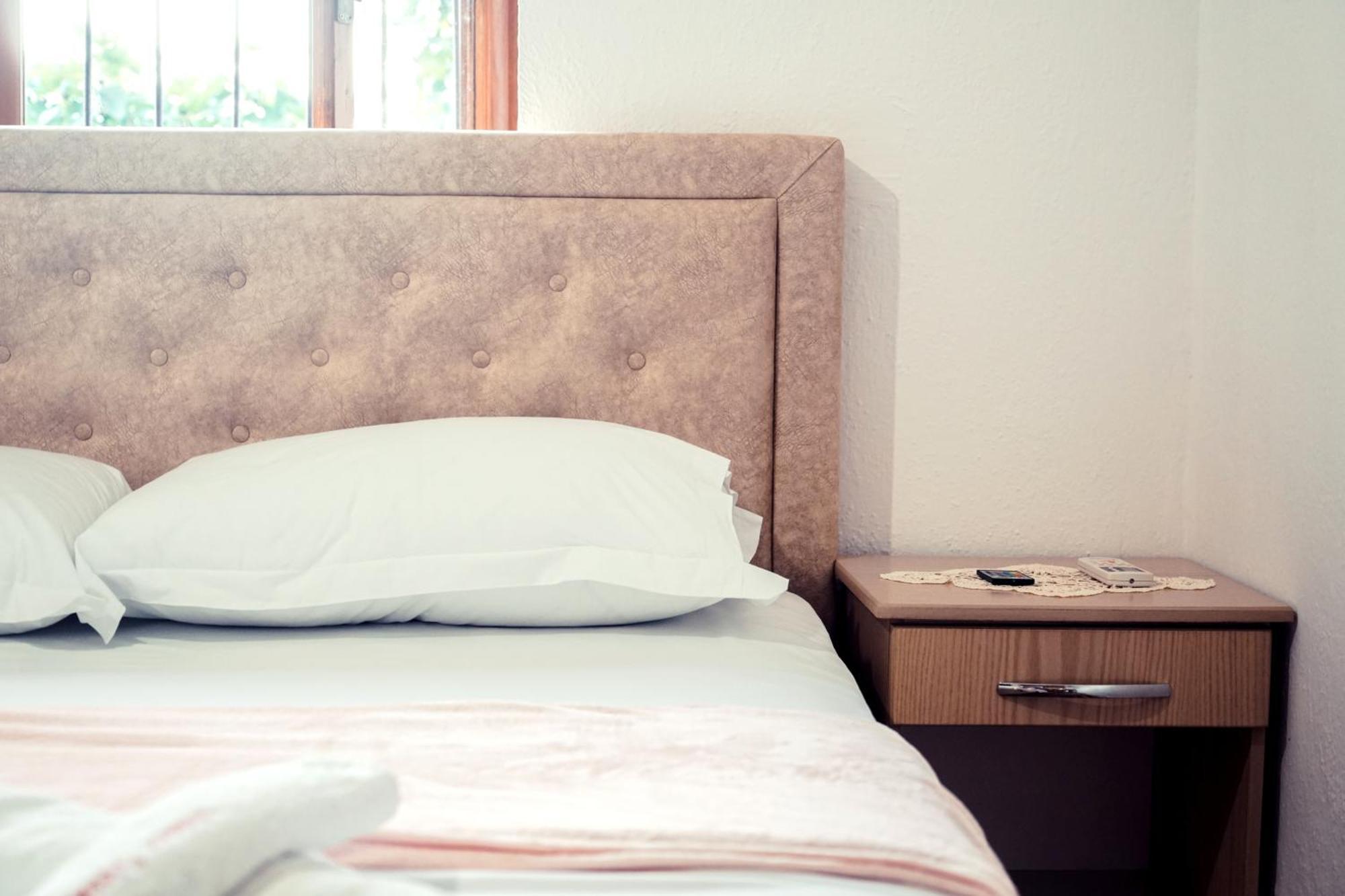 Gjirokastër Guesthouse Arber מראה חיצוני תמונה